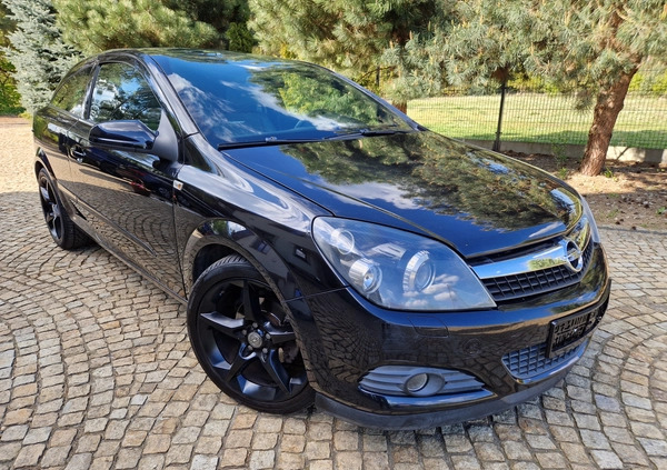 Opel Astra cena 13800 przebieg: 196400, rok produkcji 2007 z Płock małe 211